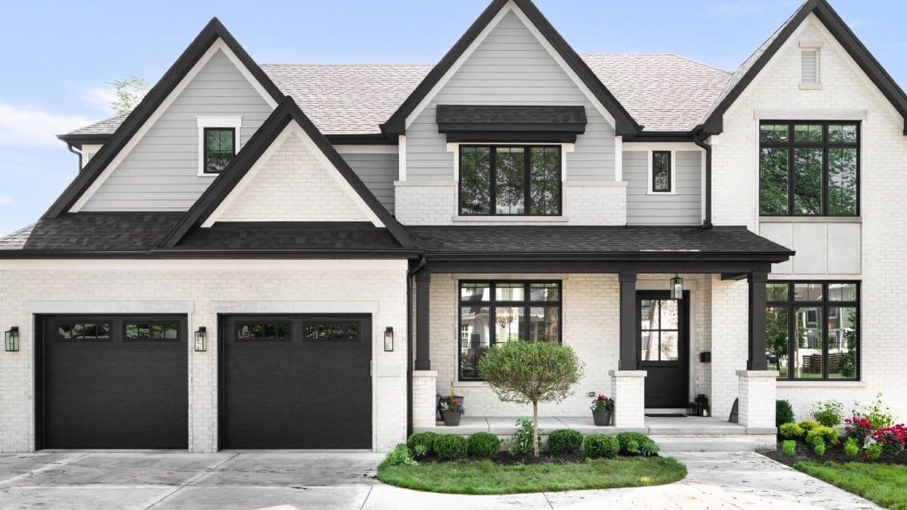 With HomeFix, roof replacement is straightforward and stress-free
